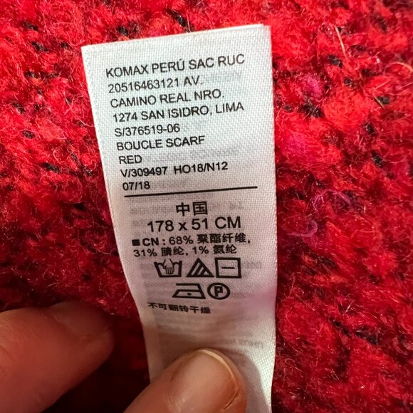 Red Old Navy Scarf--one size - Picture 6 of 6